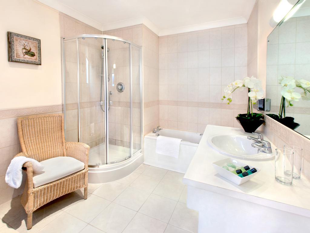 Kingsway Hotel. คลีทอร์ปส์ ภายนอก รูปภาพ